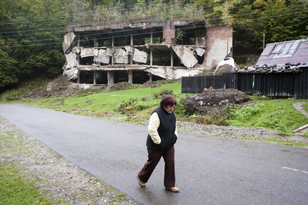 Locuitorii Dintr O Localitate Din Bihor Se Pot Pensiona Acum Cu Doi Ani